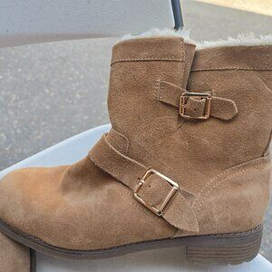 Bjorn Bjorndal Vail Womens 11 M Boots Tan Suede Faux Fur Lined Gold Buckle SOFT